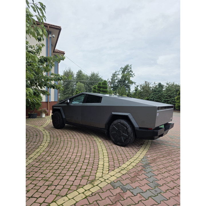 Tesla Cybertruck Foundation Series 2024 – zarejestrowany w Polsce