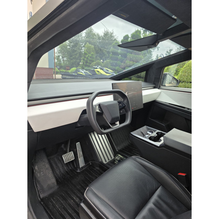 Tesla Cybertruck Foundation Series 2024 – zarejestrowany w Polsce