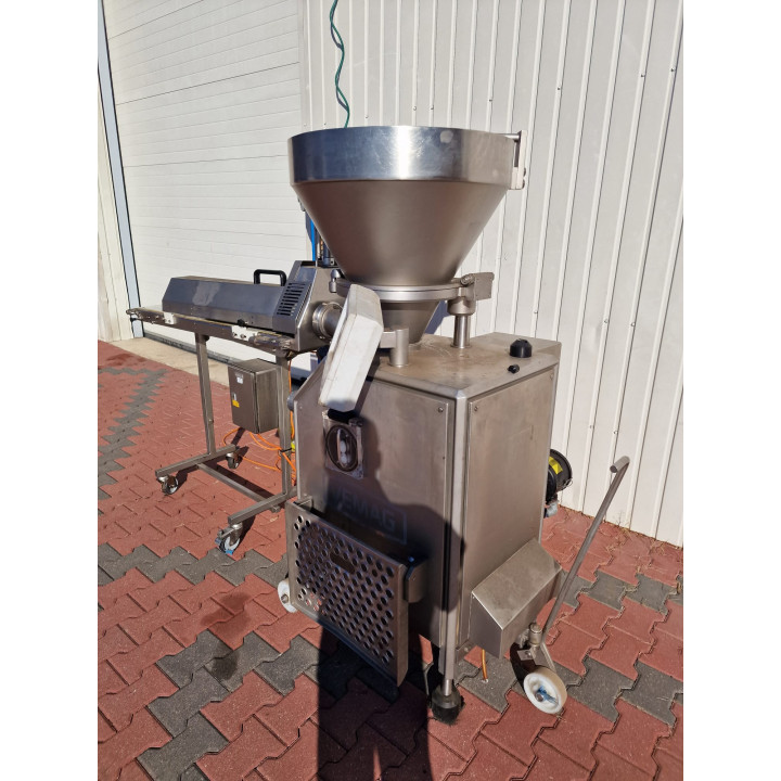 VEMAG R 500 Vacuum Filler | 2004 | 5.7 kW | with Conveyor