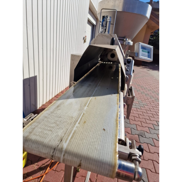 VEMAG R 500 Vacuum Filler | 2004 | 5.7 kW | with Conveyor