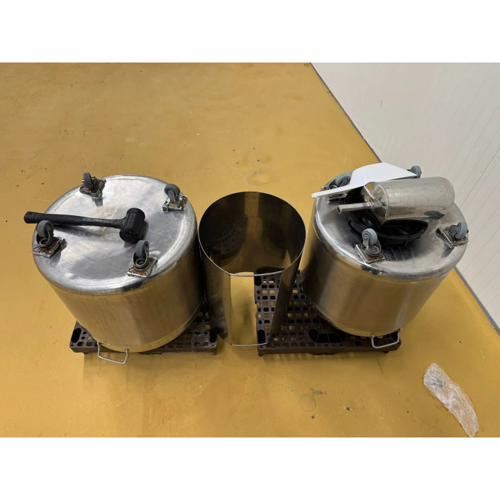 Przemysłowa suszarka próżniowa taśmowa WXD6/100 – 70–100 kg/h